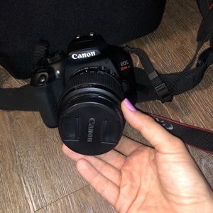 Camera - Canon EOS T6 Rebel